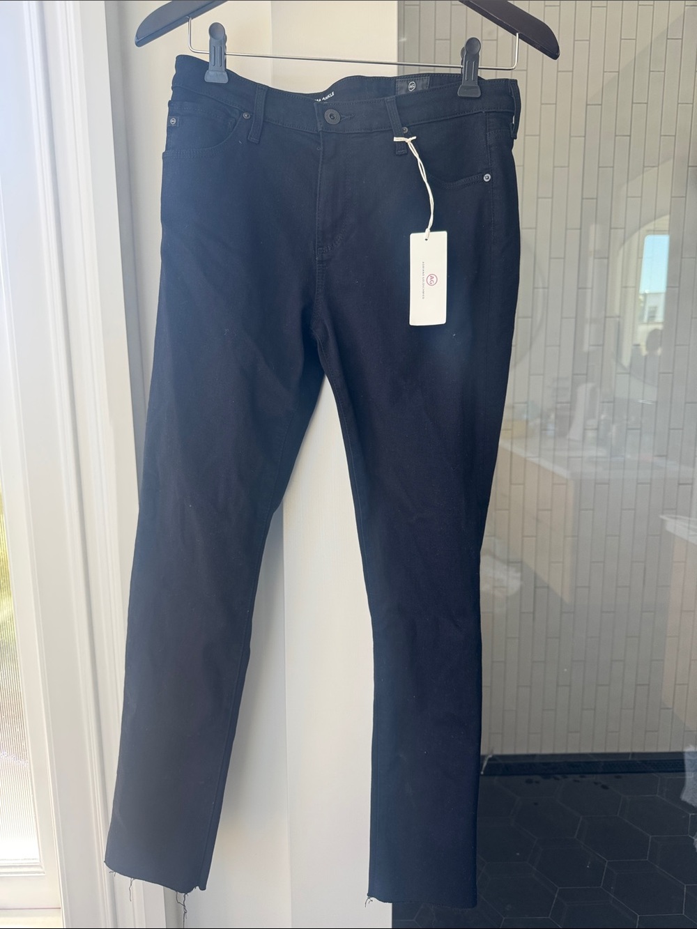 NWT Ag Adriano Goldschmied Black Ankle Jeans